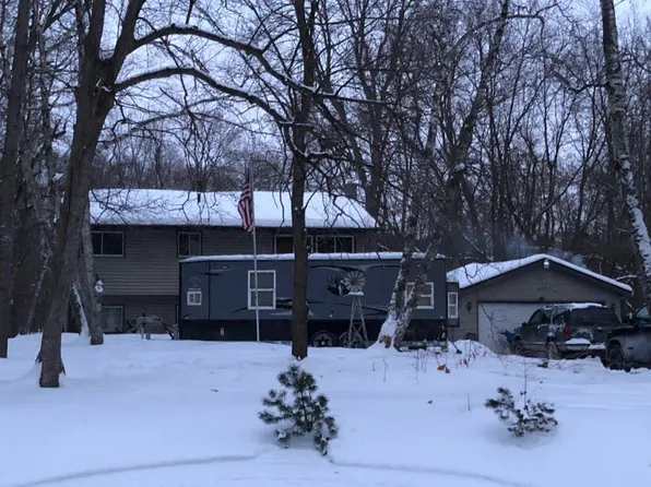 25733 Jason Ave, Chisago City, MN 55013