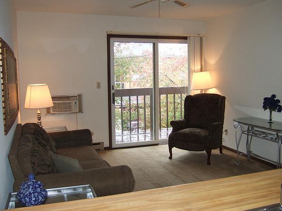 5th image of 2513 Wesleyan Ave APT 3