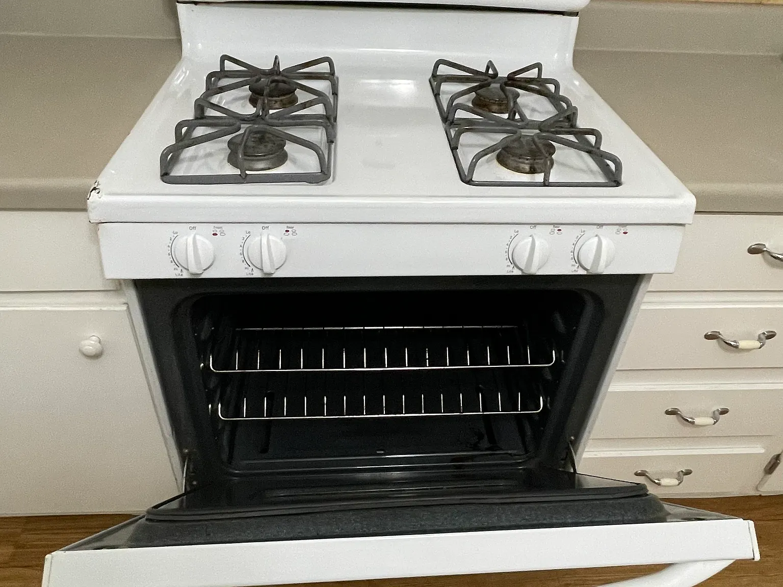 2 bed, $750 — Photo 4