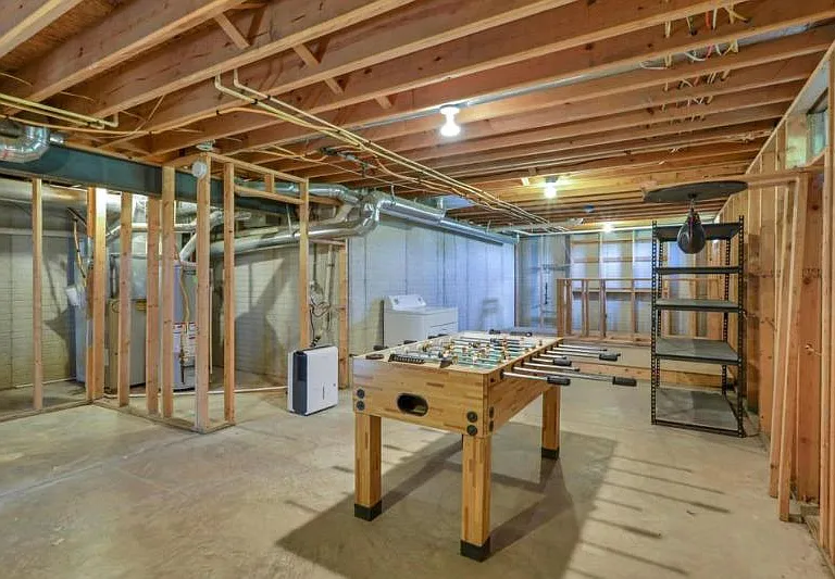 1056 Winding Creek Ln — Photo 48