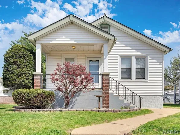 6215 Arthur Ave, Saint Louis, MO 63139