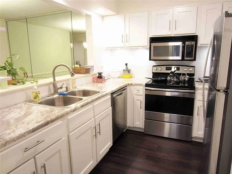 11 Cantey Pl NW — Photo 8