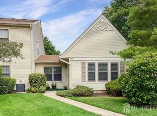 148 Wycoff Way W, East Brunswick, NJ 08816