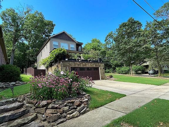 2nd image of 157 W Louise St