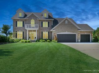 15214 Wilden Dr, Urbandale, IA 50323