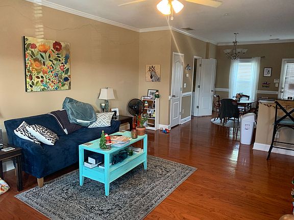 2nd image of 207 Oconee River Cir