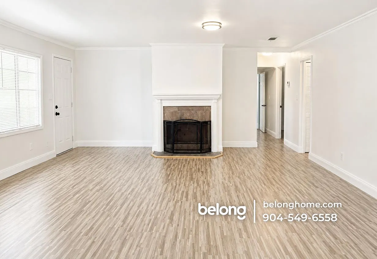 4 bed, 2.0 bath, 1728 sqft, $1,195 — Photo 3