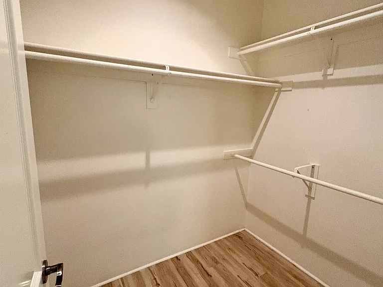 3RD BEDROOM WITH WALK IN CLOSET AND FULL BATHROOM