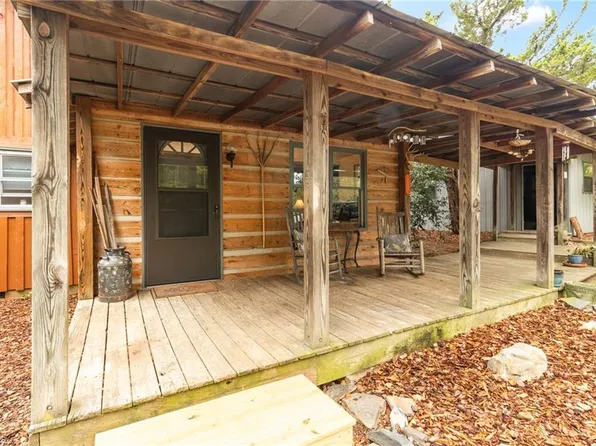 8212 Brann Rd, Browns Summit, NC 27214