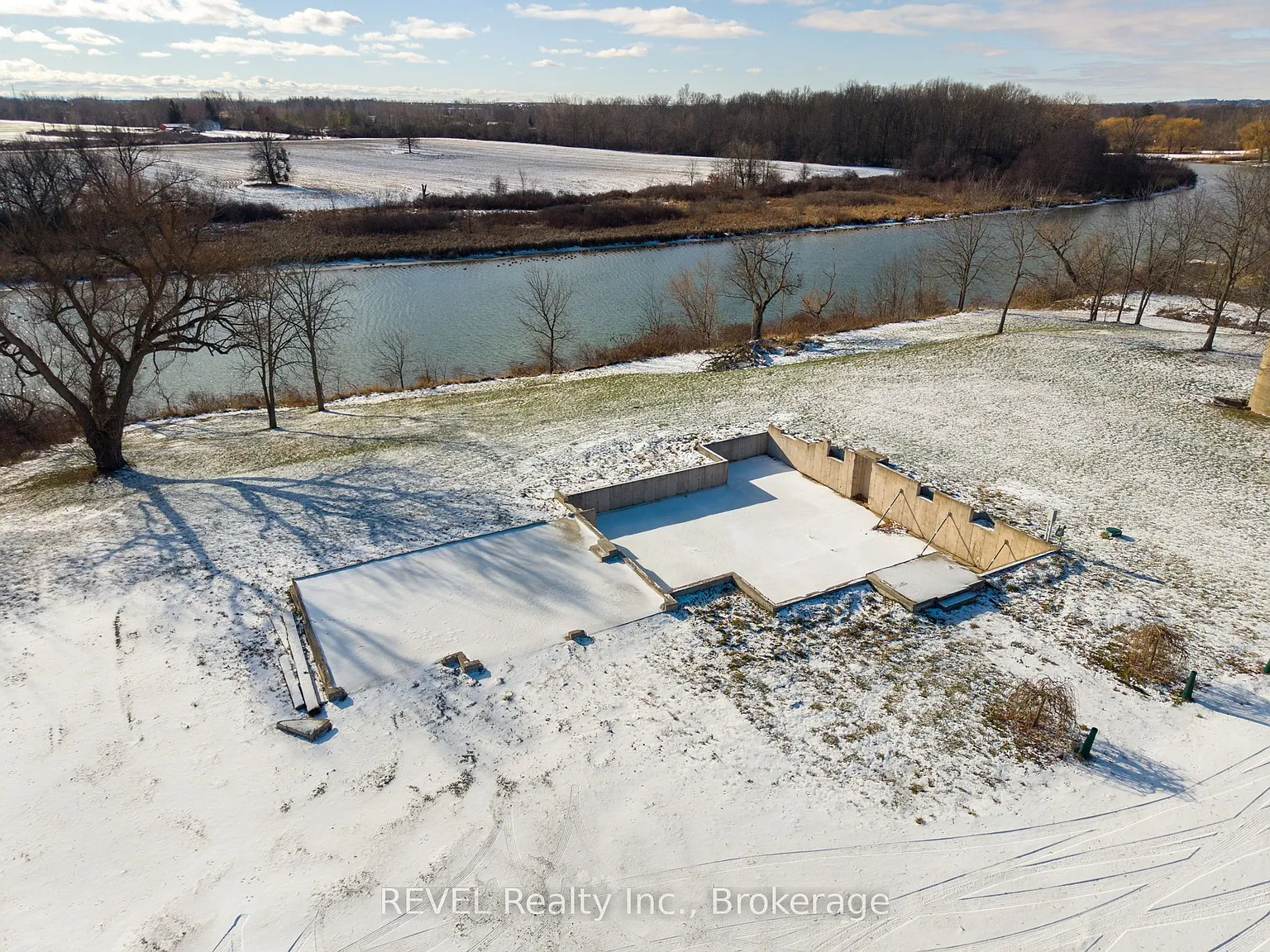 1373 Chippawa Creek Rd photo 1