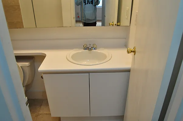 Rented by Sky Management | media 63