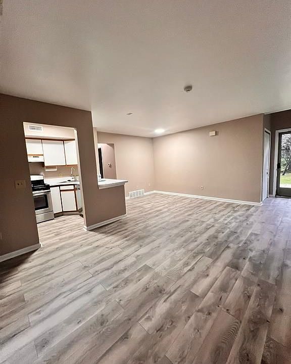 42453 Lilley Pointe Dr, Canton, MI 48187 Zillow