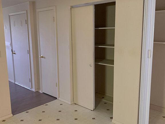 4th image of 6537 Conway Dr