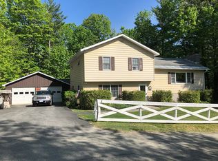 8 Fleury Ln, Elizabethtown, NY 12932