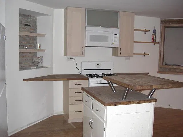 2 bed, 900 sqft, $1,625 — Photo 3