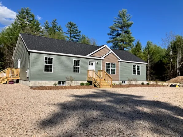 963 Knights Hill Rd, Harrison, ME 04040