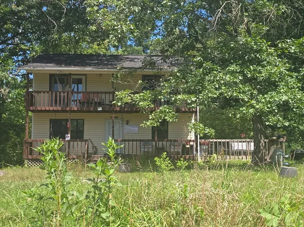 746 Shipyard Rd, Shenandoah, VA 22849