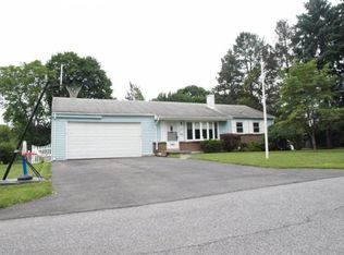 2014 Focht Ave, Allentown, PA 18104