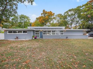 2942 Riverview Ave, Muskegon, MI 49445