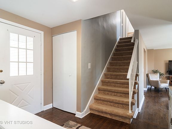4th image of 1569 Brookside Dr