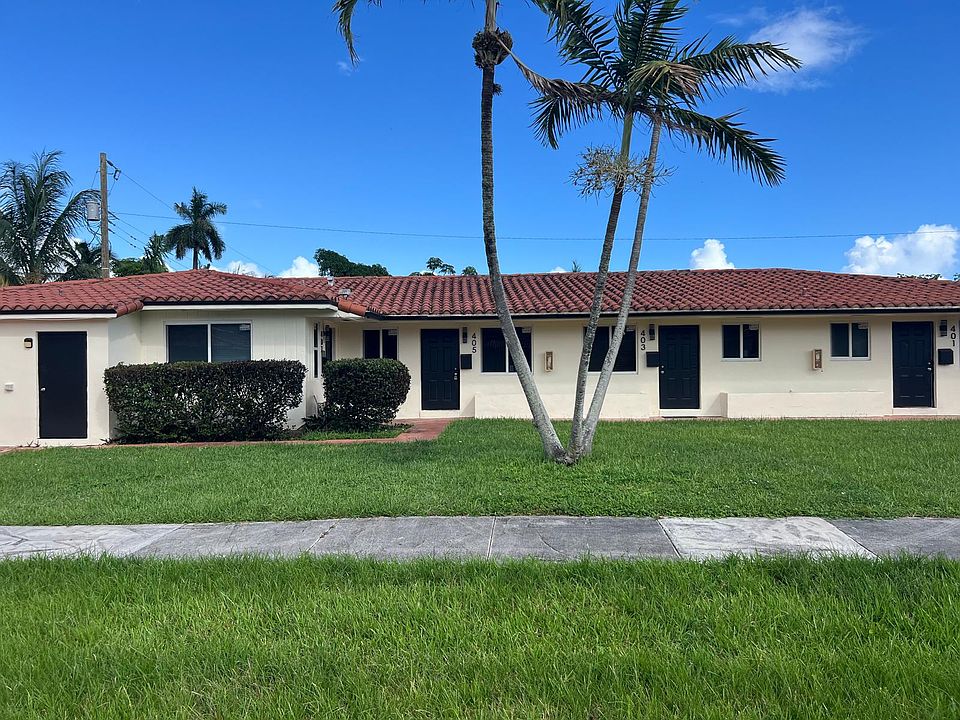 1st image of 405 NE 139th St #401