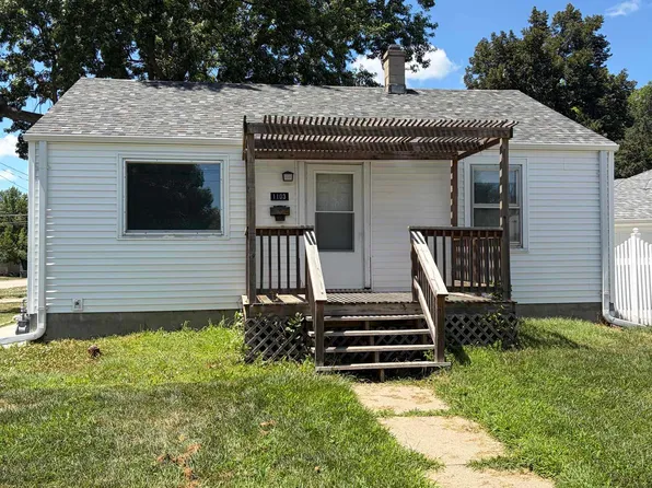 1103 N Baltimore Ave, Hastings, NE 68901