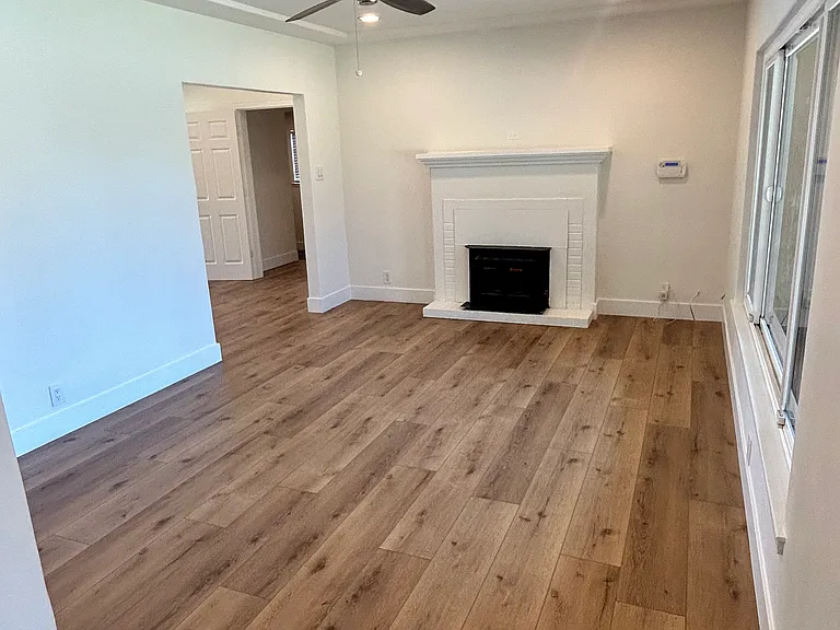 2345 E Brown Ave — Photo 5