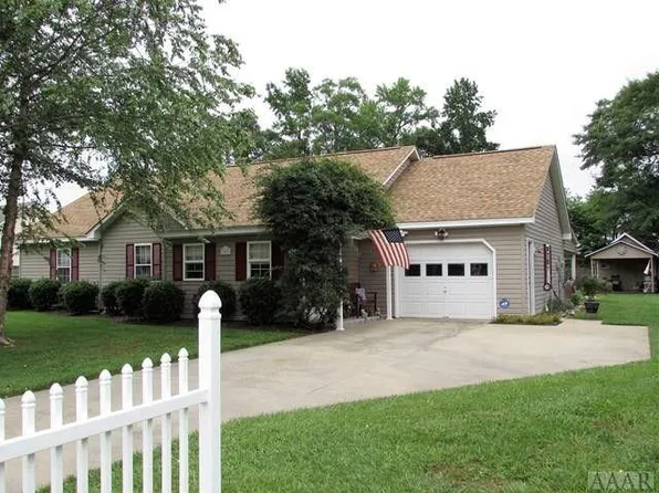 106 William Dr, Hertford, NC 27944