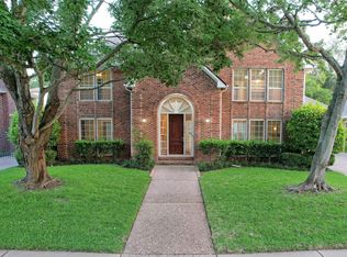 2918 Deer Creek Dr, Sugar Land, TX 77478