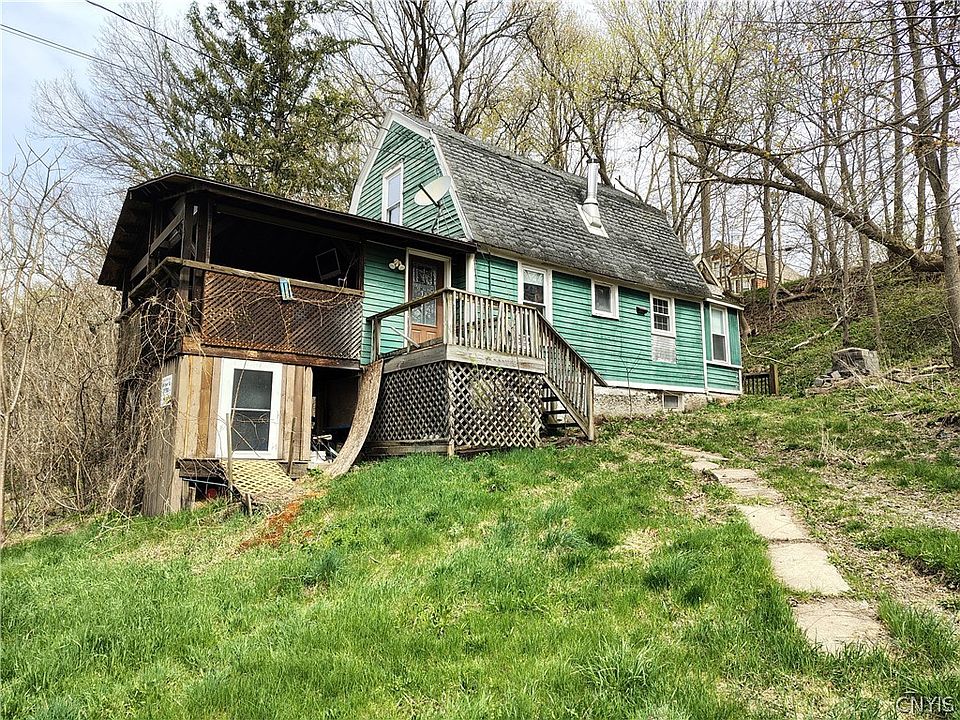 1st image of 114 Piper Rd