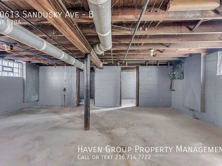 10613 Sandusky Ave #B — Photo 27