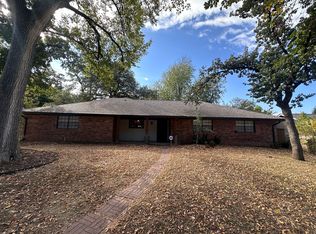 2113 Raintree Rd, Edmond, OK 73013