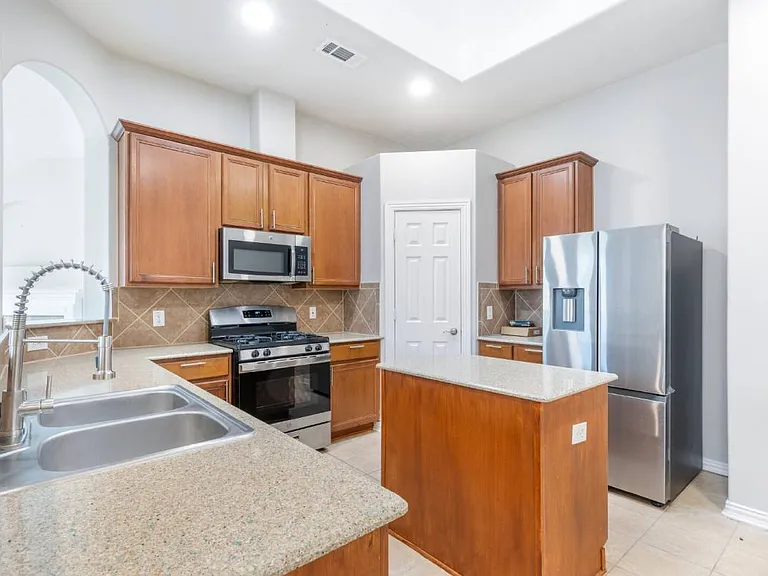 3107 Double Jack Ct — Photo 4