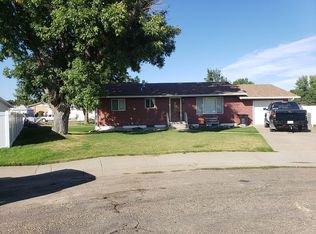 310 9th St SE, Sidney, MT 59270