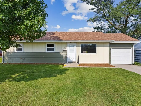 4225 Council St NE, Cedar Rapids, IA 52402