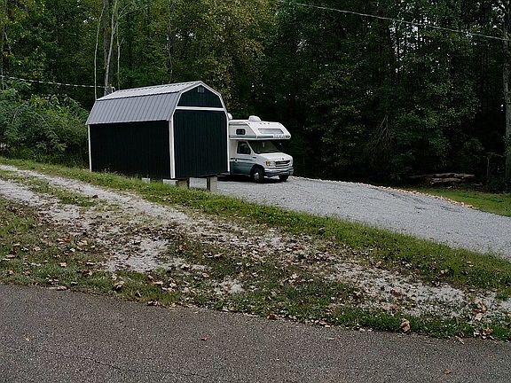 5th image of 60 Whippoorwill Ln