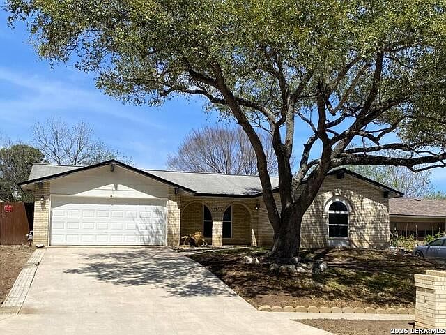 1st image of 14147 Swallow Dr