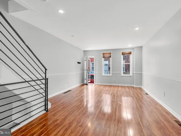 1634 S Carlisle St, Philadelphia, PA 19145