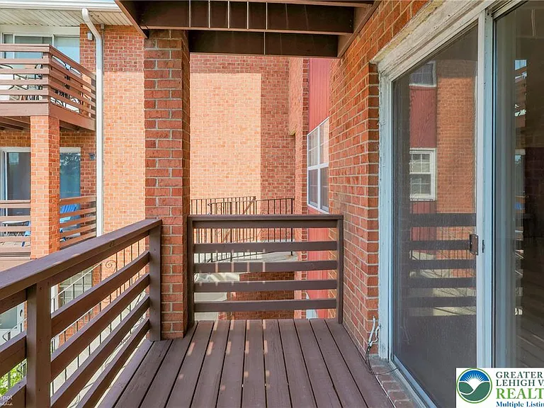 1464 Cedar Crest Blvd #18 — Photo 28