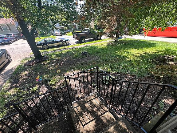 4th image of 6217 Ridewood Ct