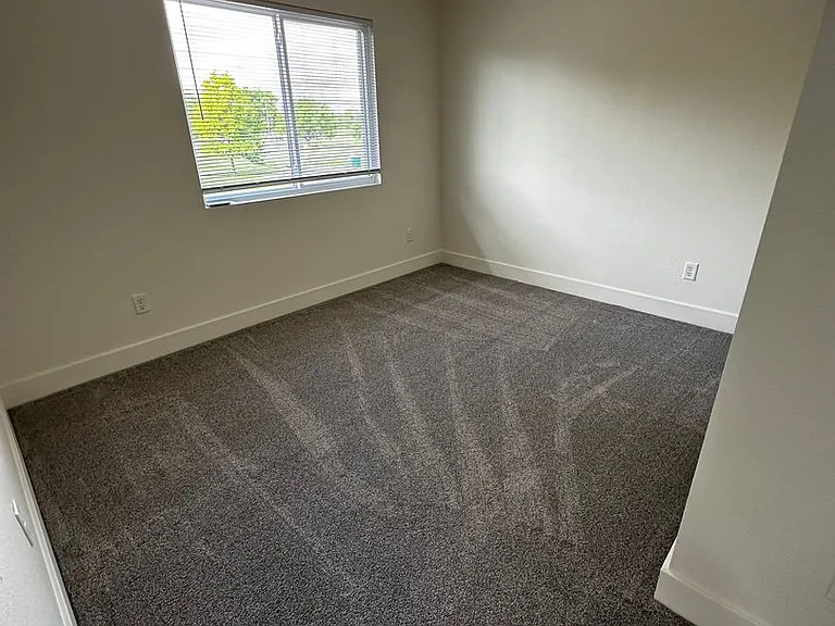 Sedalia Townhomes — Photo 13