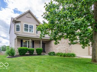 10185 Bootham Close, Fishers, IN 46038
