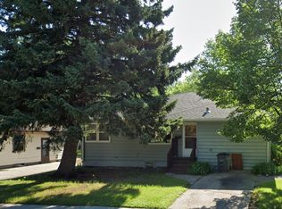 1122 4th St S #2, Moorhead, MN 56560