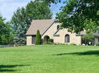 14540 Switzer Rd, Overland Park, KS 66221