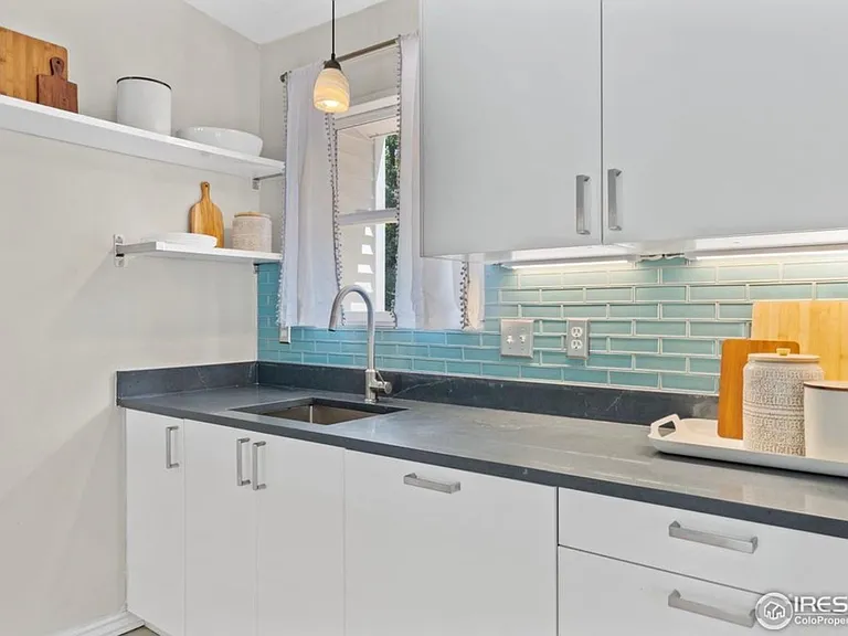 2313 Karakul Ct — Photo 5