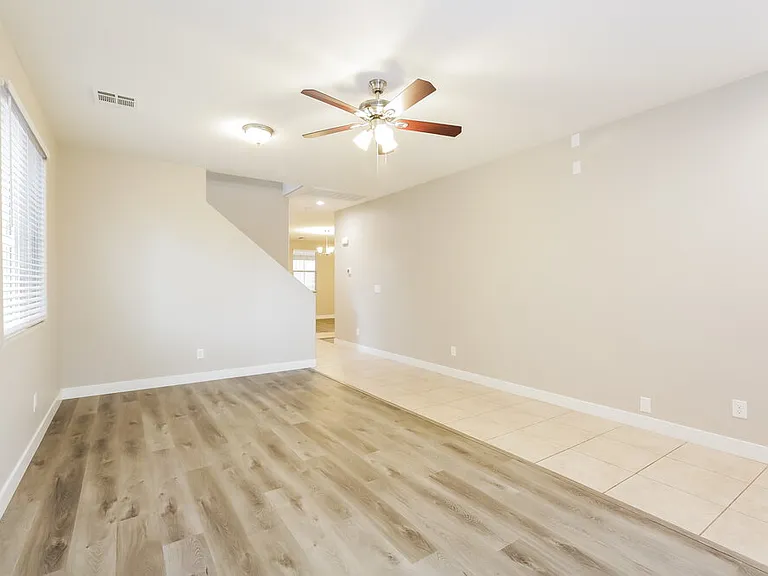 7333 Caballo Range Ave — Photo 6