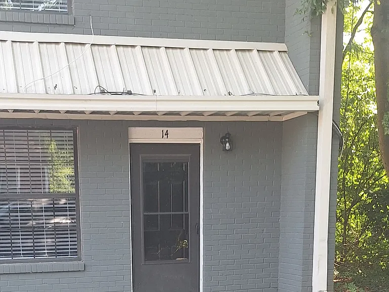 200 North Trigg — Photo 7