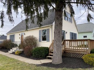 174 Barnsdale Ave, West Seneca, NY 14224