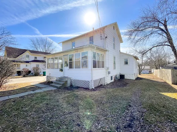 448 Clark St, Marseilles, IL 61341