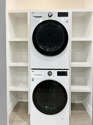 Rented by Dallien Realty Limited Liability Company | media 13